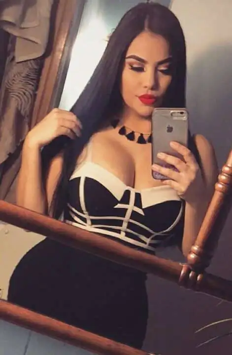 Russian Call Girls in Delhi