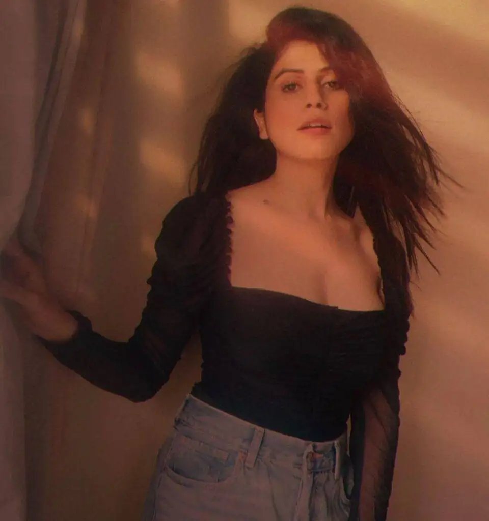 escorts in Delhi